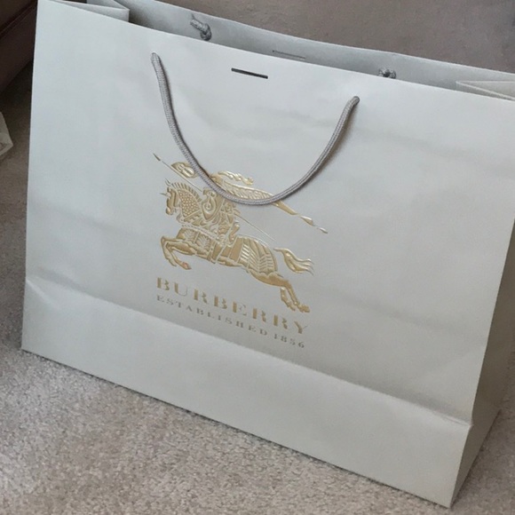 Burberry Shopping Bag - Picture 2 of 8